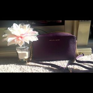 AUTHENTIC Michael Kors crossbody